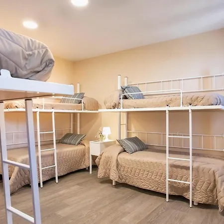 Hostal La Capella