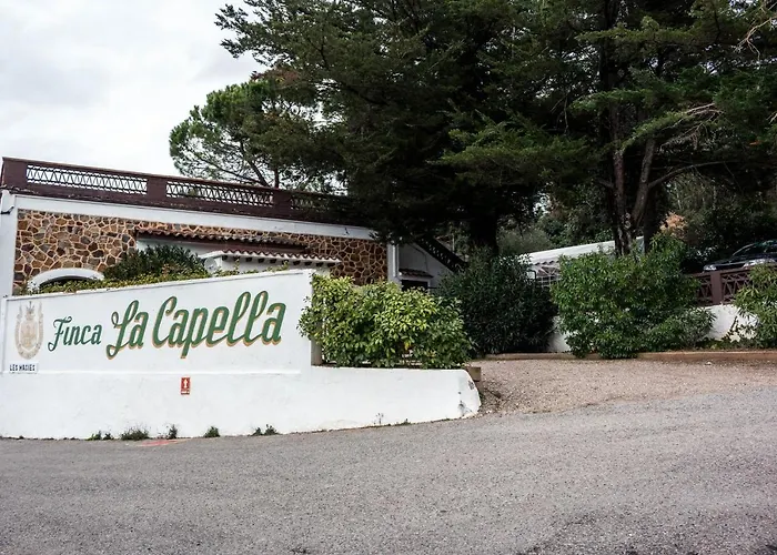 Хостел La Capella